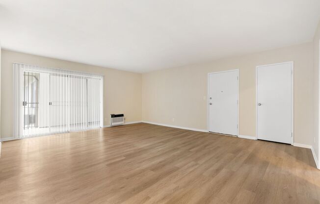 2 beds, 2 baths, 1,200 sqft, $2,300, Unit 06