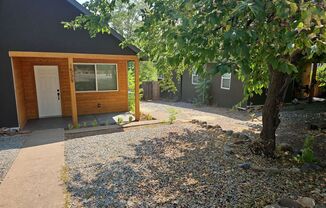 2 beds, 1 bath, $2,045