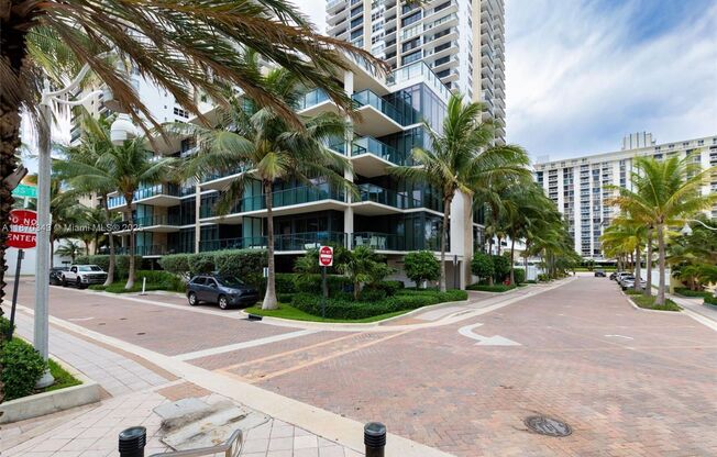 2101 S SURF RD APT 4F HOLLYWOOD, FL 33019