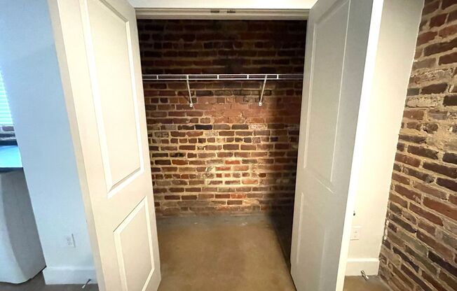 1 bed, 1 bath, 465 sqft, $1,275, Unit Apt 125