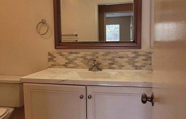 1 bed, 1 bath, $1,850, Unit 57