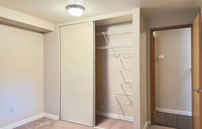 1 bed, 1 bath, 572 sqft, $1,650, Unit 211