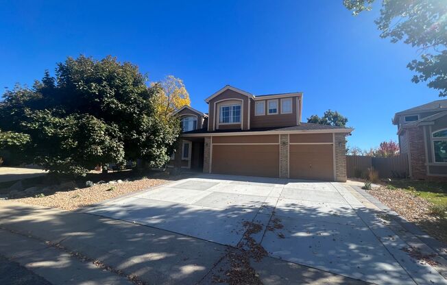 Beautiful 6 Bedroom Home in Superior