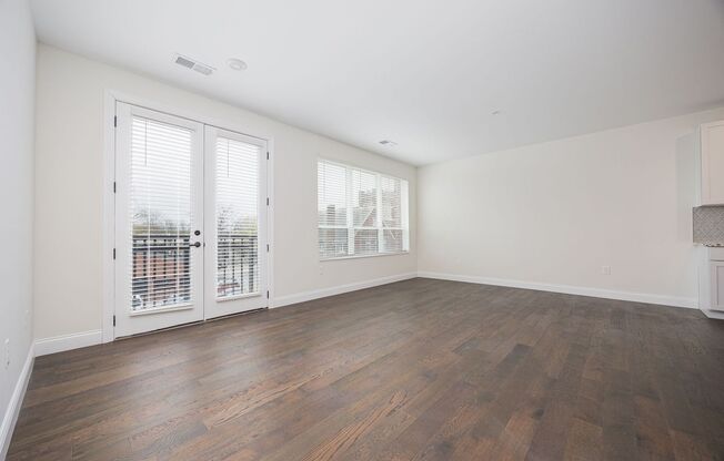 2 beds, 2 baths, 1,193 sqft, $2,200, Unit 301