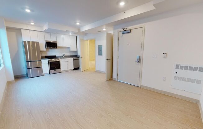 Studio, 1 bath, 415 sqft, $2,090, Unit 345 6th St, Unit 414