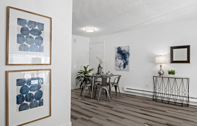2 beds, 1 bath, 850 sqft, $1,750, Unit Unit 20
