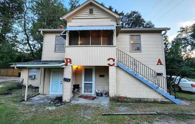 1601 E 50th St.