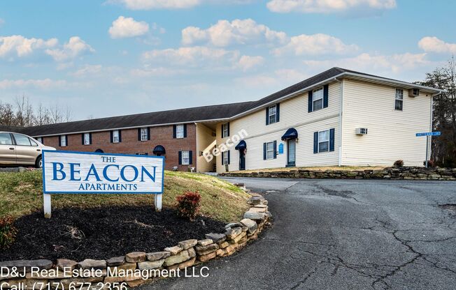 2 beds, 1 bath, 900 sqft, $1,395, Unit 8 Morgan Ct
