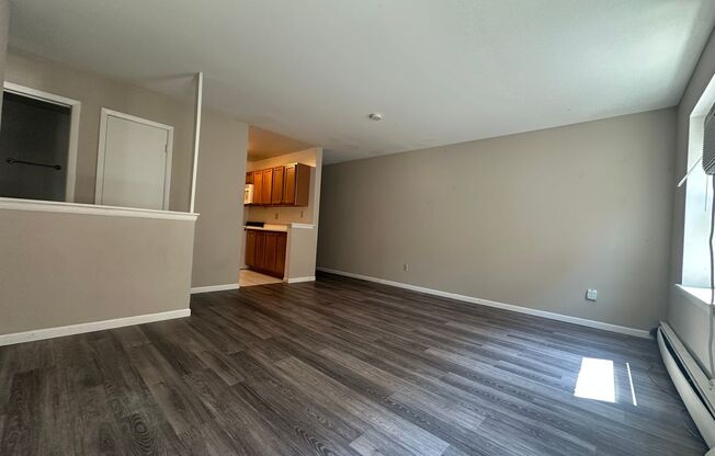 1 bed, 1 bath, $1,195, Unit 104