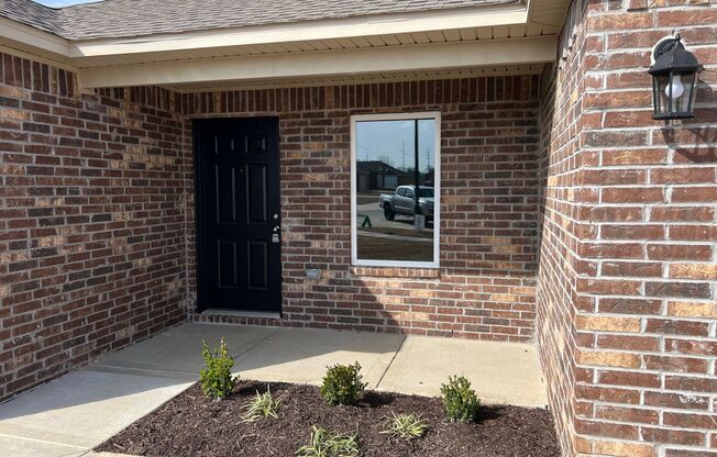 LEASING SPECIAL 1/2 OFF FIRST MONTHS RENT!! Beautiful Brand New Homes-Carley Crossings