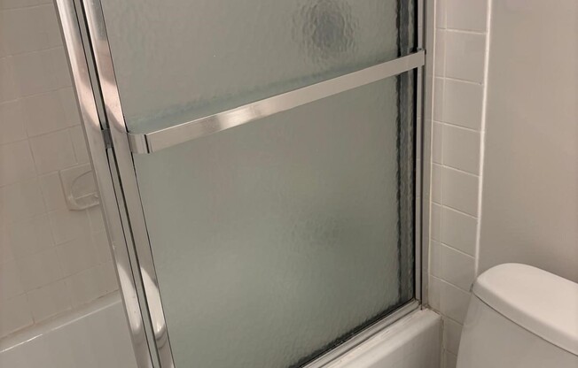 1 bed, 1 bath, 800 sqft, $2,300, Unit 502