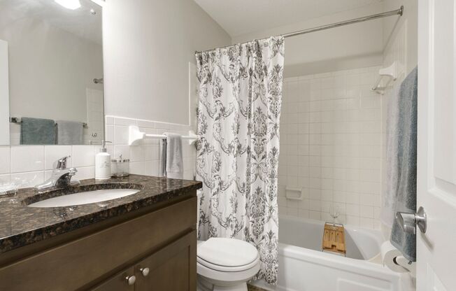 1 bed, 1 bath, 750 sqft, $1,245, Unit 274
