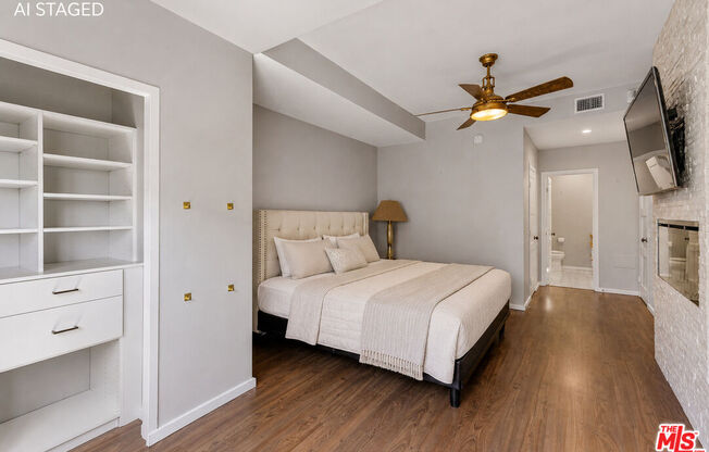 2 beds, 2 baths, 1,212 sqft, $5,750, Unit 616