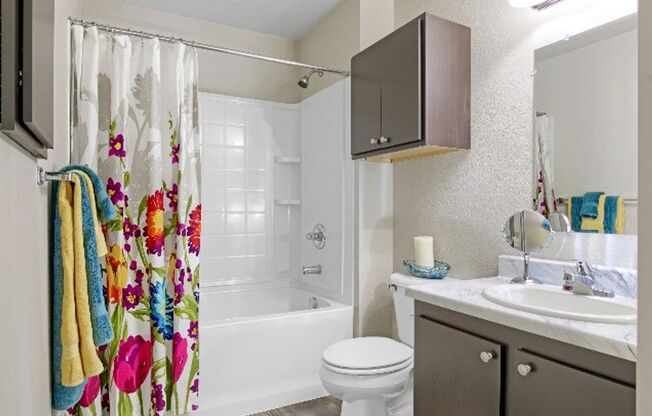 2 beds, 2 baths, 1,000 sqft, $1,225, Unit 6-603