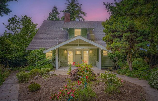 Seahurst Home