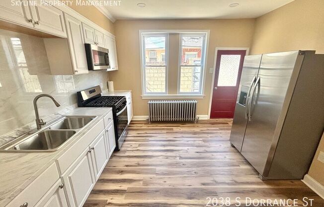 2038 S DORRANCE ST