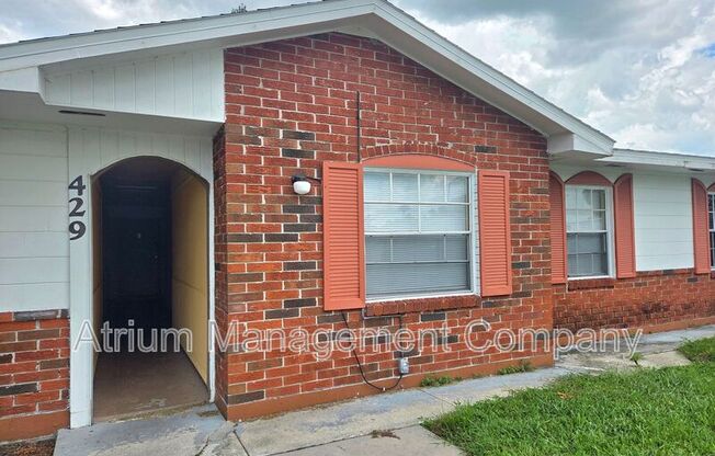 429 DUCHESS CT