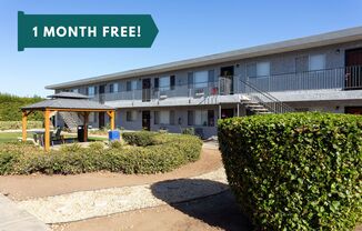 *OPEN HOUSE: 7/11 3-5PM & 7/13 10AM-1PM* Beautiful 2 BR in El Cajon with AC and Parking!