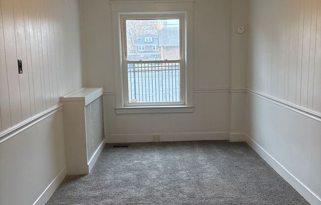 1 bed, 1 bath, $925, Unit Apt 1 Front