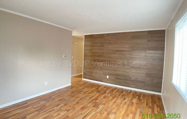 3 Bedroom 1 Bathroom By Huff Park!!