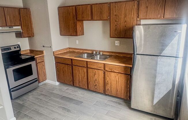 2 beds, 1 bath, 750 sqft, $1,299, Unit Unit A