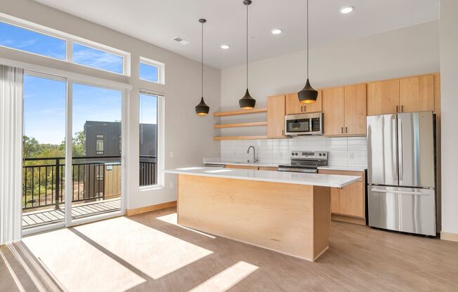 2 beds, 2 baths, 1,041 sqft, $2,575, Unit 309