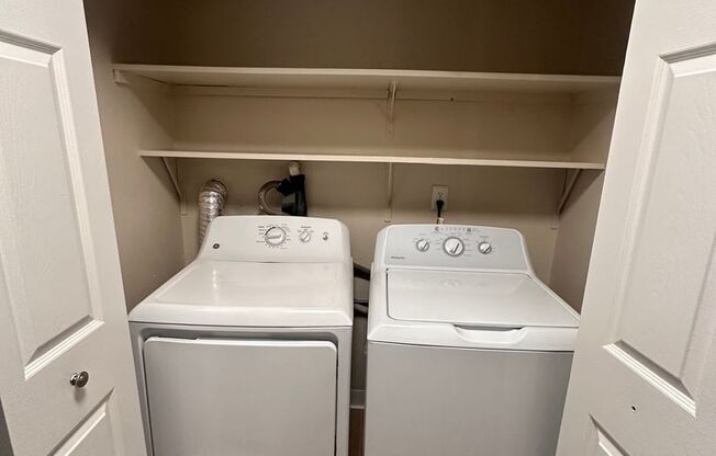 2 beds, 2 baths, 900 sqft, $2,395, Unit 134