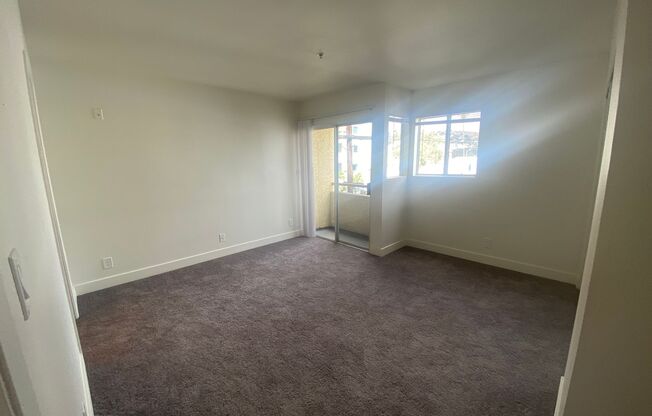 2 beds, 2 baths, 1,100 sqft, $2,375, Unit 316