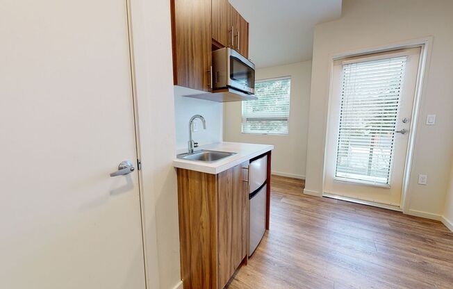Studio, 1 bath, 175 sqft, $1,295, Unit 502-MFTE