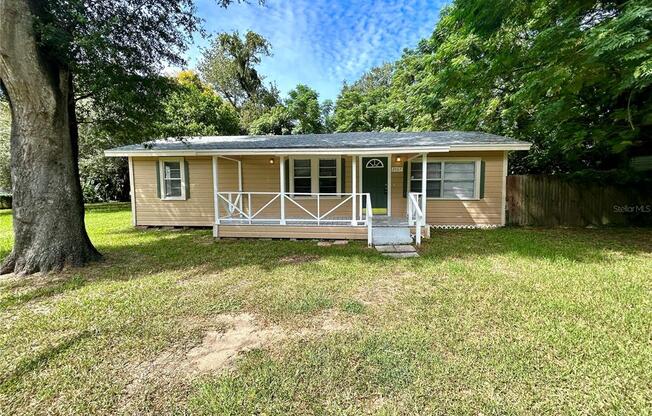 2507 LENNA AVE