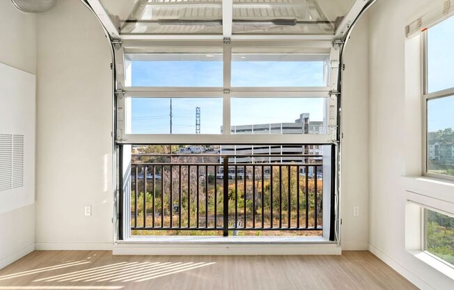 1 bed, 1 bath, 754 sqft, $1,600, Unit 420