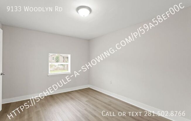 9133 WOODLYN RD
