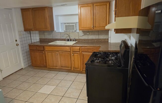 1408 W 94 ST