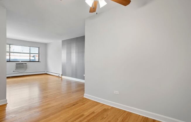 1 bed, 1 bath, 492 sqft, $1,800, Unit 535