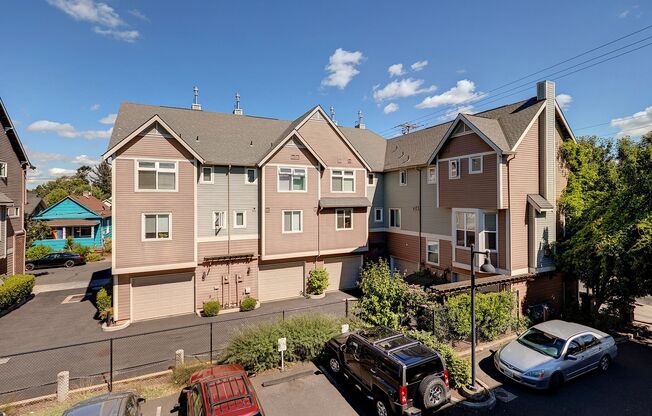 King's Crossing Townhomes
