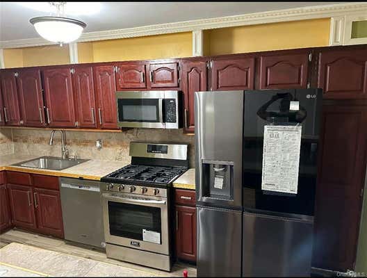 3 beds, 2 baths, 2,125 sqft, $3,200, Unit 2