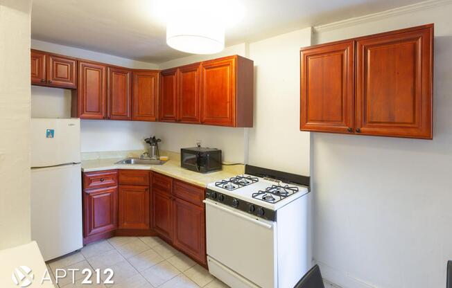 5 beds, 2 baths, 1,200 sqft, $7,495, Unit 3