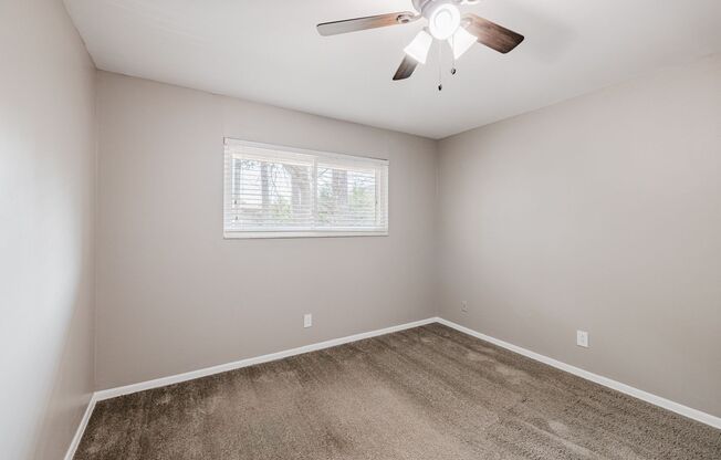 2 beds, 1 bath, 987 sqft, $1,399, Unit 2288-02