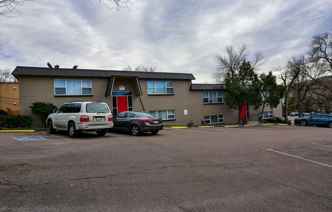 1 bed, 1 bath, 700 sqft, $999, Unit Unit 20