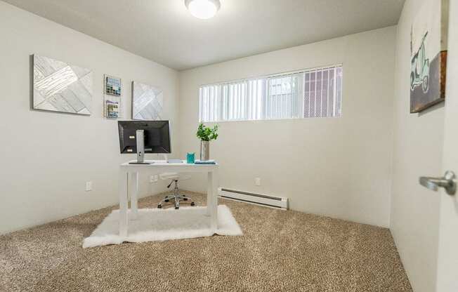 Renton Apartments - The Aviator Apartments - Second Bedroom 1