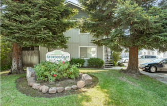 Redwood Glen Apartments