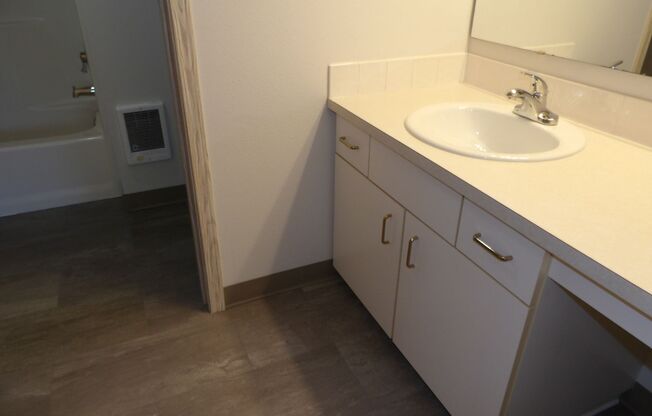 2 beds, 2.5 baths, 1,497 sqft, $2,050, Unit D18
