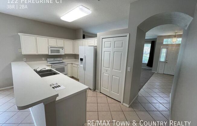 122 PEREGRINE CT