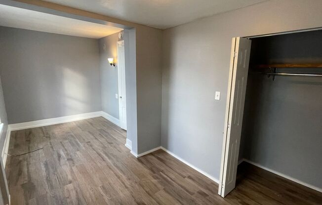 4 beds, 1 bath, 1,700 sqft, $1,600, Unit 2