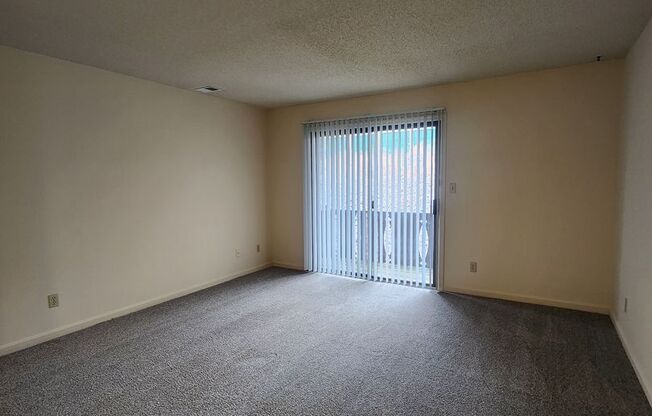 1 bed, 1 bath, 790 sqft, $870, Unit 5059