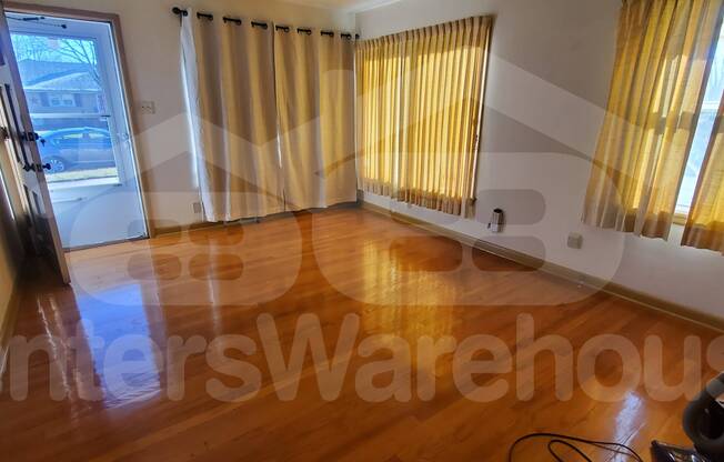 3353 S 63 ST