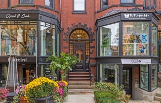 230 NEWBURY ST