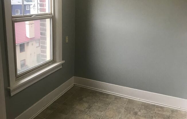 Studio, 1 bath, 485 sqft, $1,575