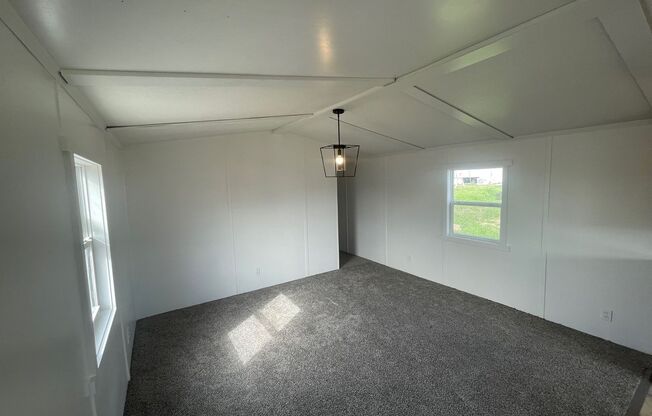 2 beds, 1 bath, 970 sqft, $1,100, Unit 108
