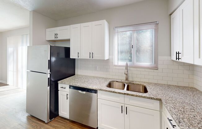 3 beds, 2.5 baths, 1,550 sqft, $1,427, Unit O-08